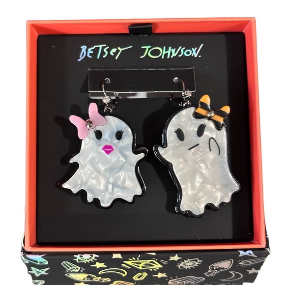 Betsey Johnson Jewelry - Betsey Johnson Hematite Tone & White Ghost Mismatch Drop Earrings